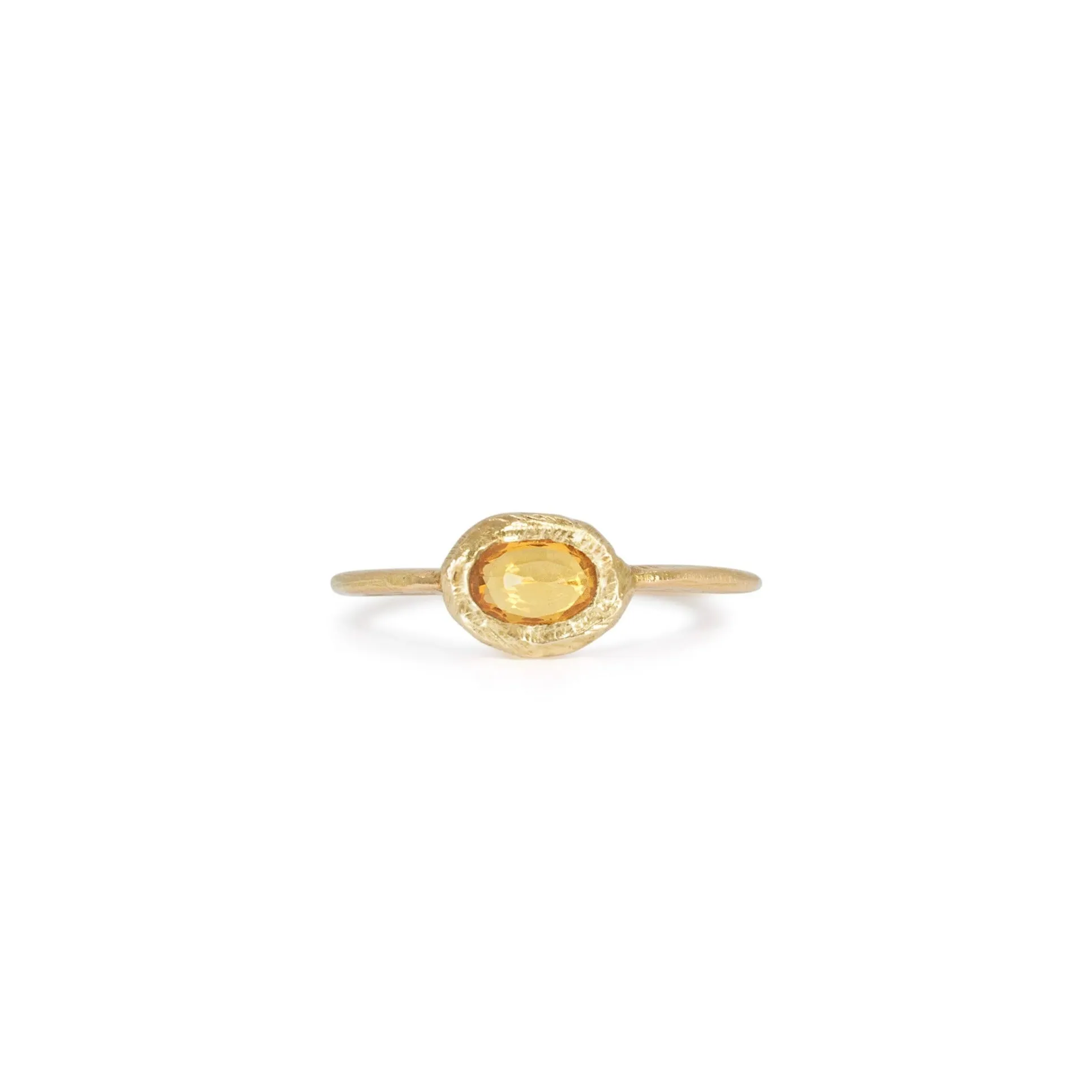 18K Oval Stone Ring in Yellow Sapphire