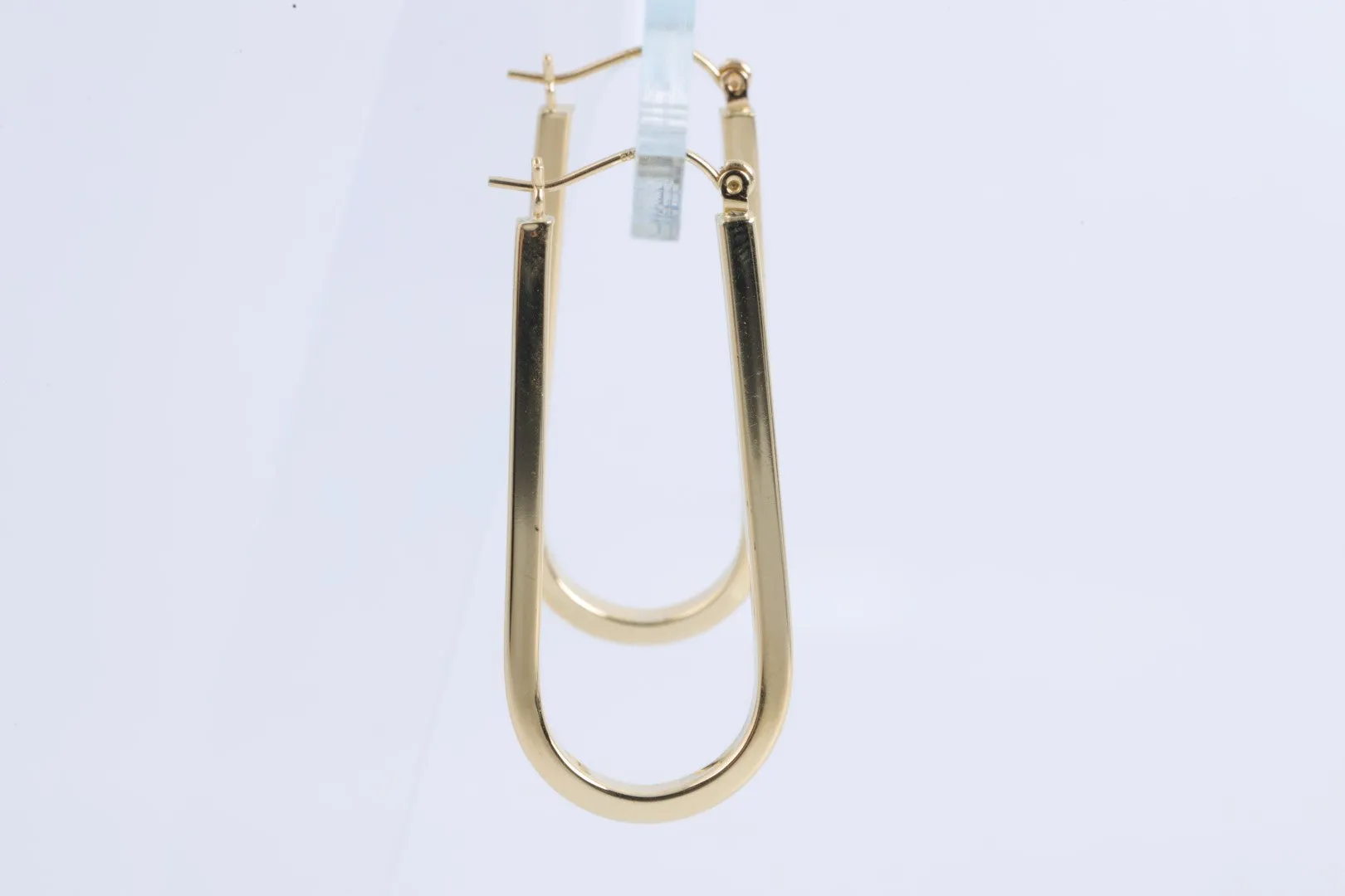 18k Yellow Gold Oval Hoop Earrings (3.68g.)