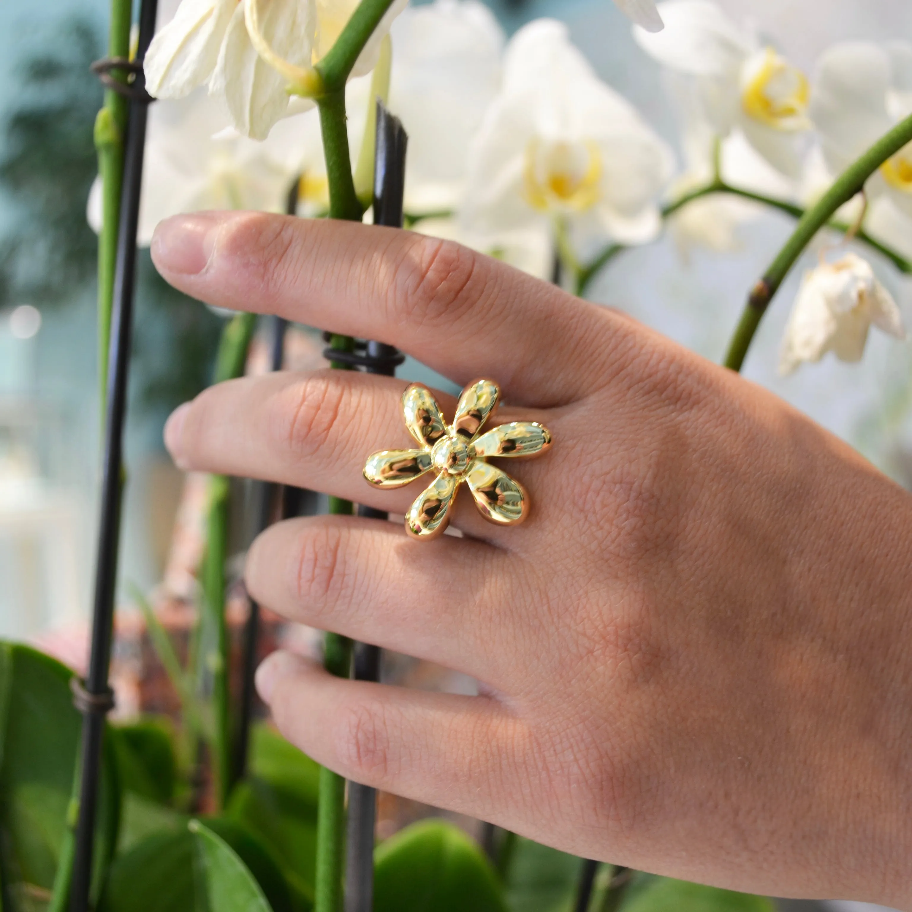 AFJ Gold Collection - Flower Ring, 18k Yellow Gold