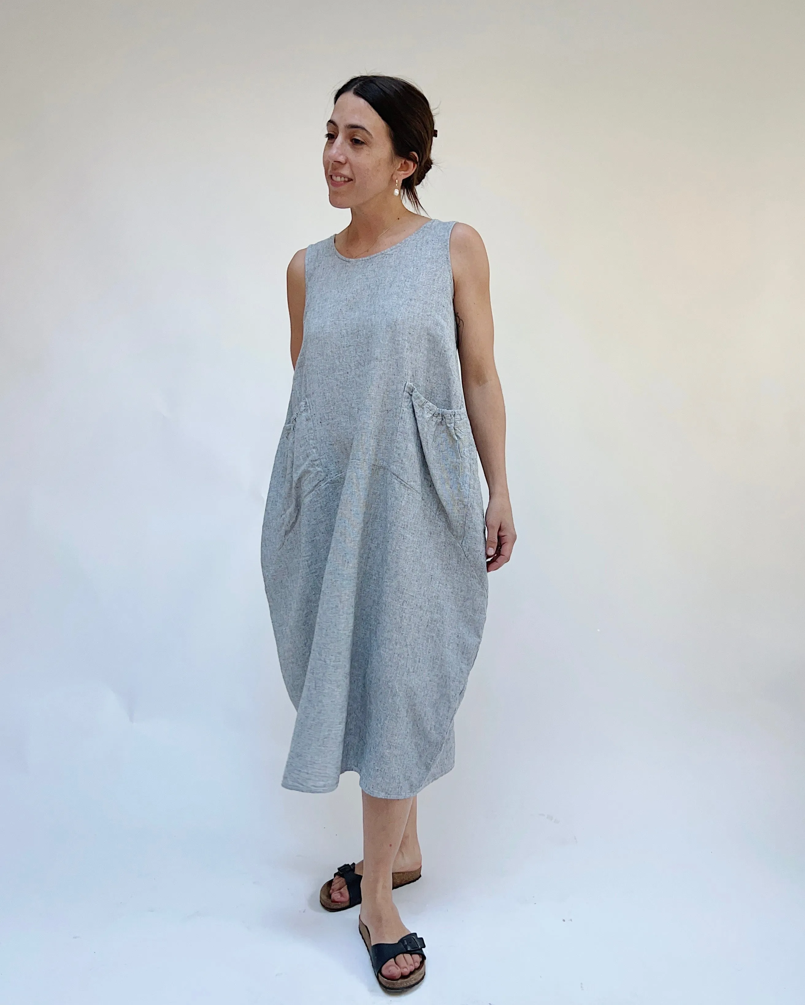 Cut Loose | Crosshatch Pocket Dress in Grey