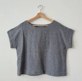 Cut Loose | Crosshatch Short Sleeve Top in Aluminum