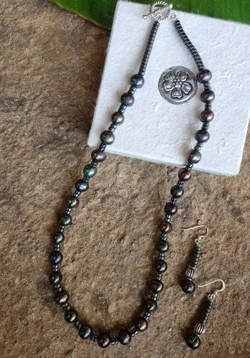 Dark freshwater pearl and hematite necklace earring set