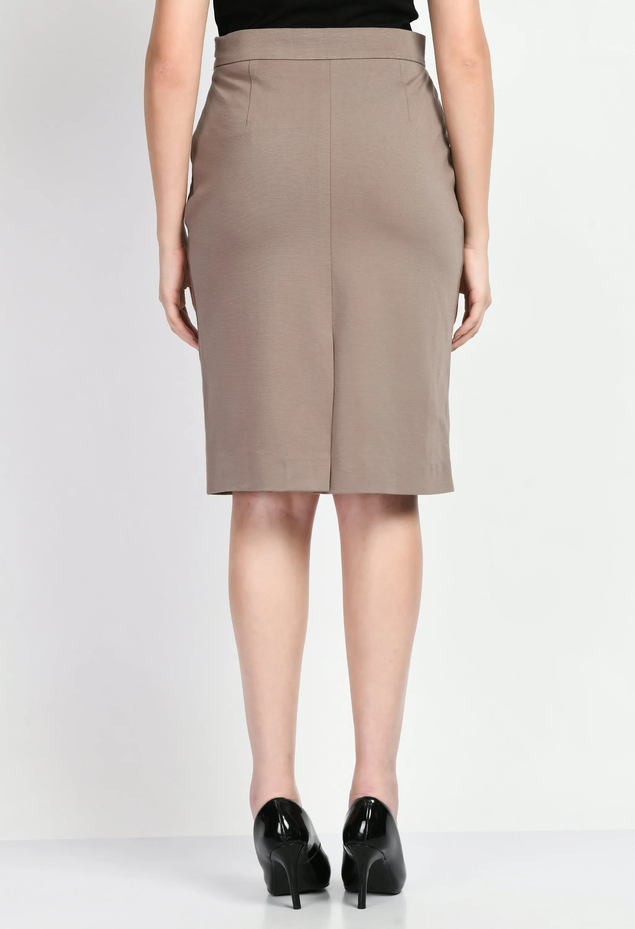 Exude Leadership Solid 4 Way Stretch Pencil Skirt (Camel Beige)