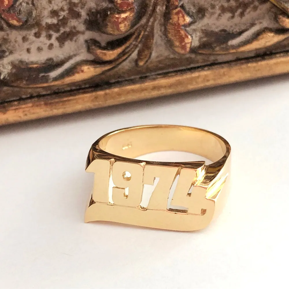 Gold Large Script Name Ring with Tail