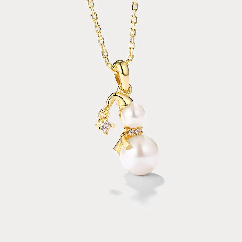 Snowman Pearl Necklace