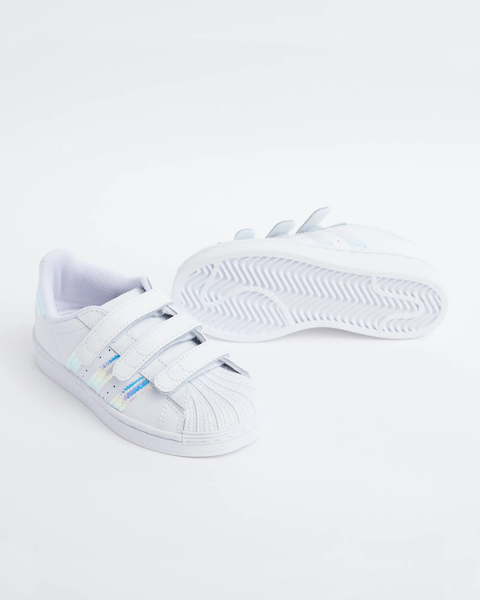 Superstar Foundation Self-Fastening Pre-School White/Silver Hologram