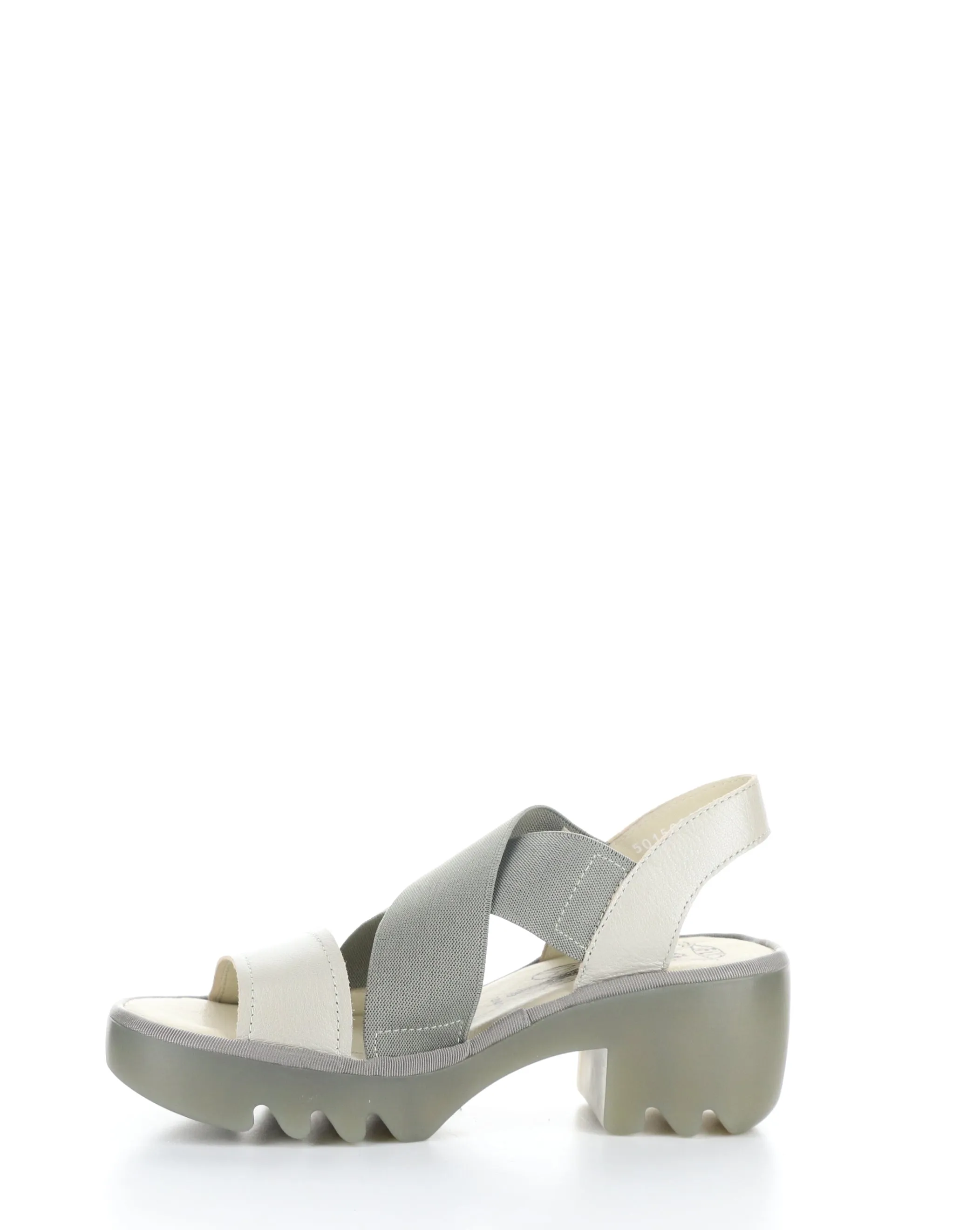 TAJI502FLY 004 SILVER Round Toe Sandals