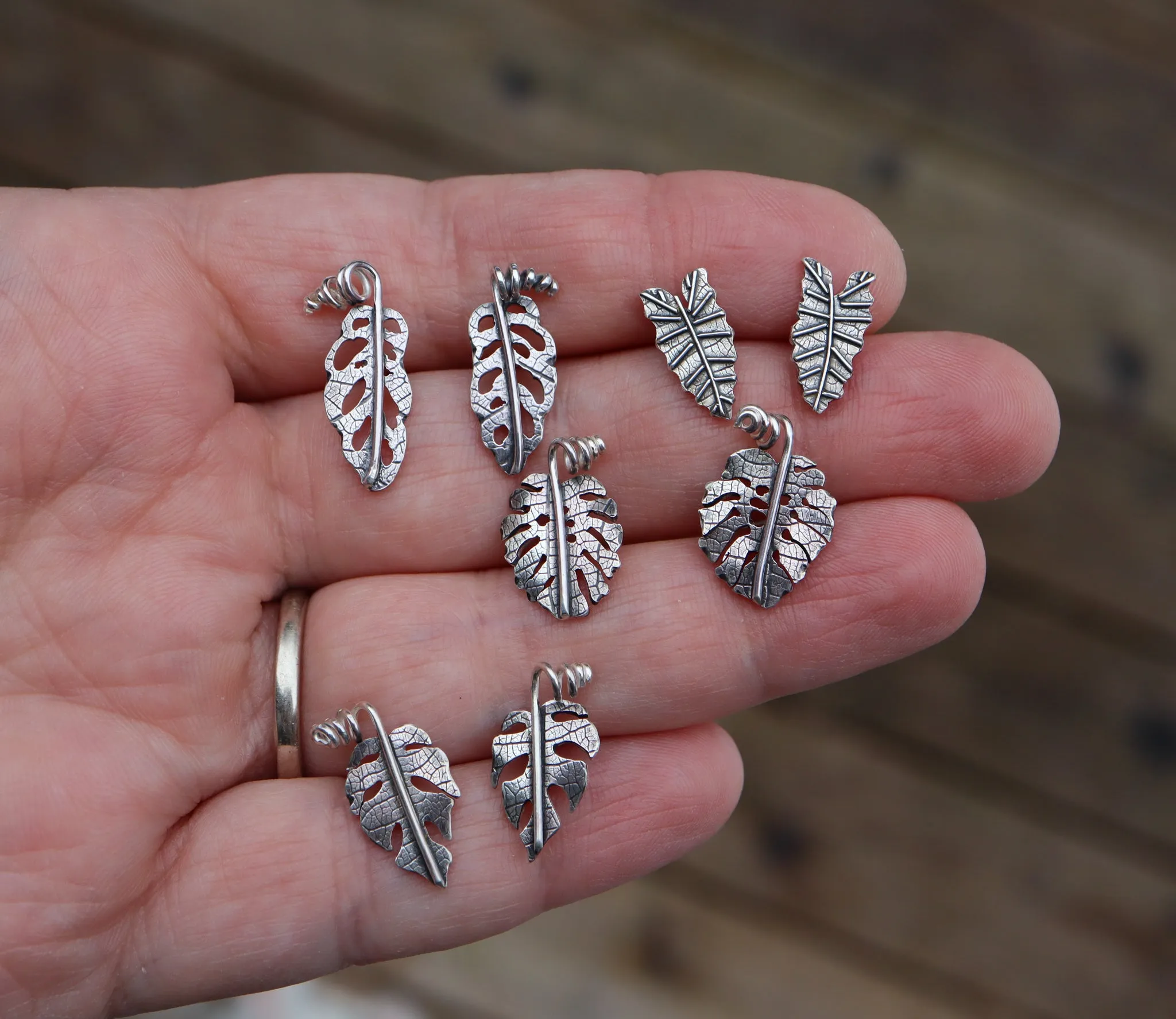 Tiny Monstera Adansonii Necklace and Earring Set