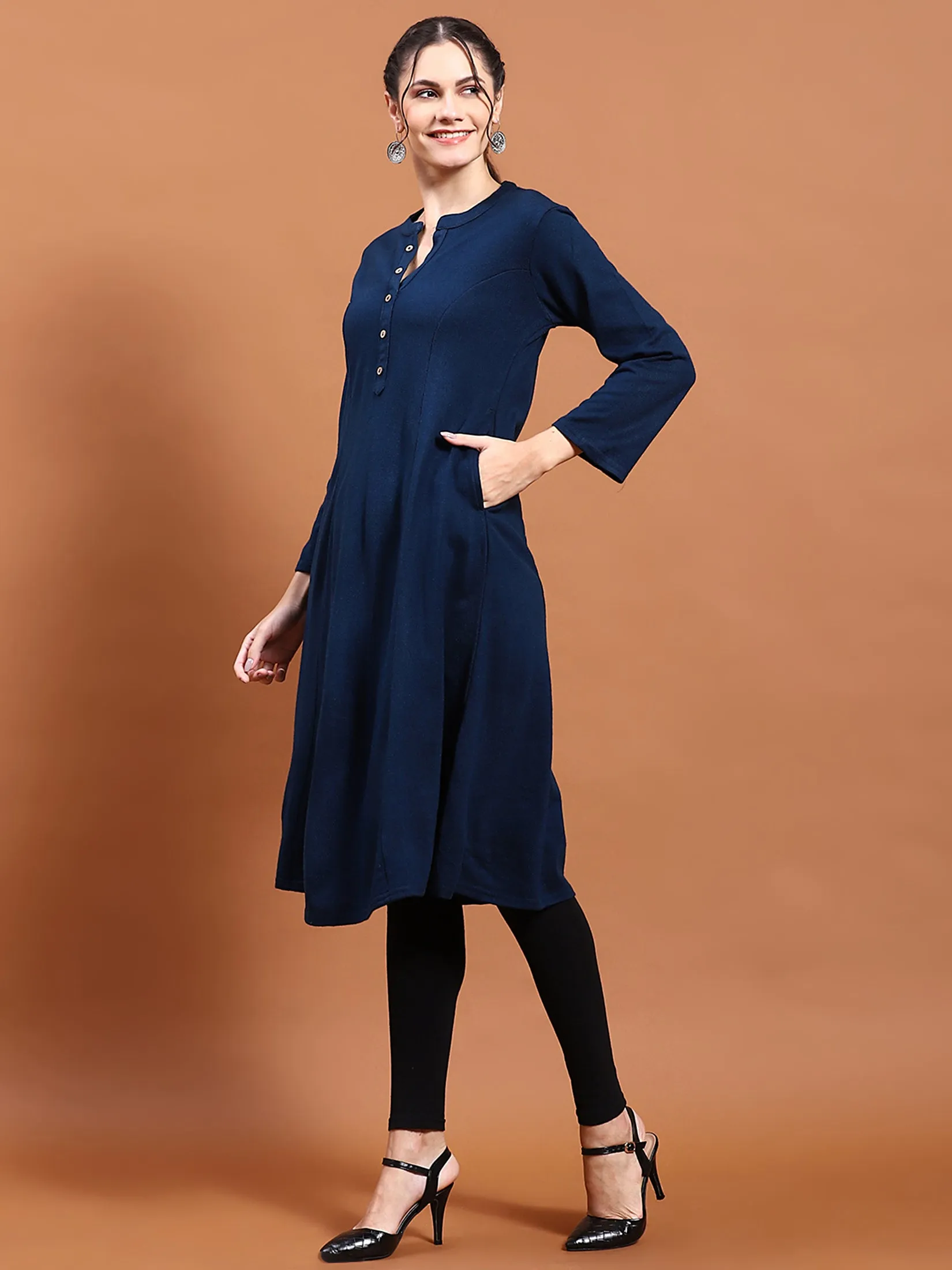 Winter Women Blue Solid Kurta