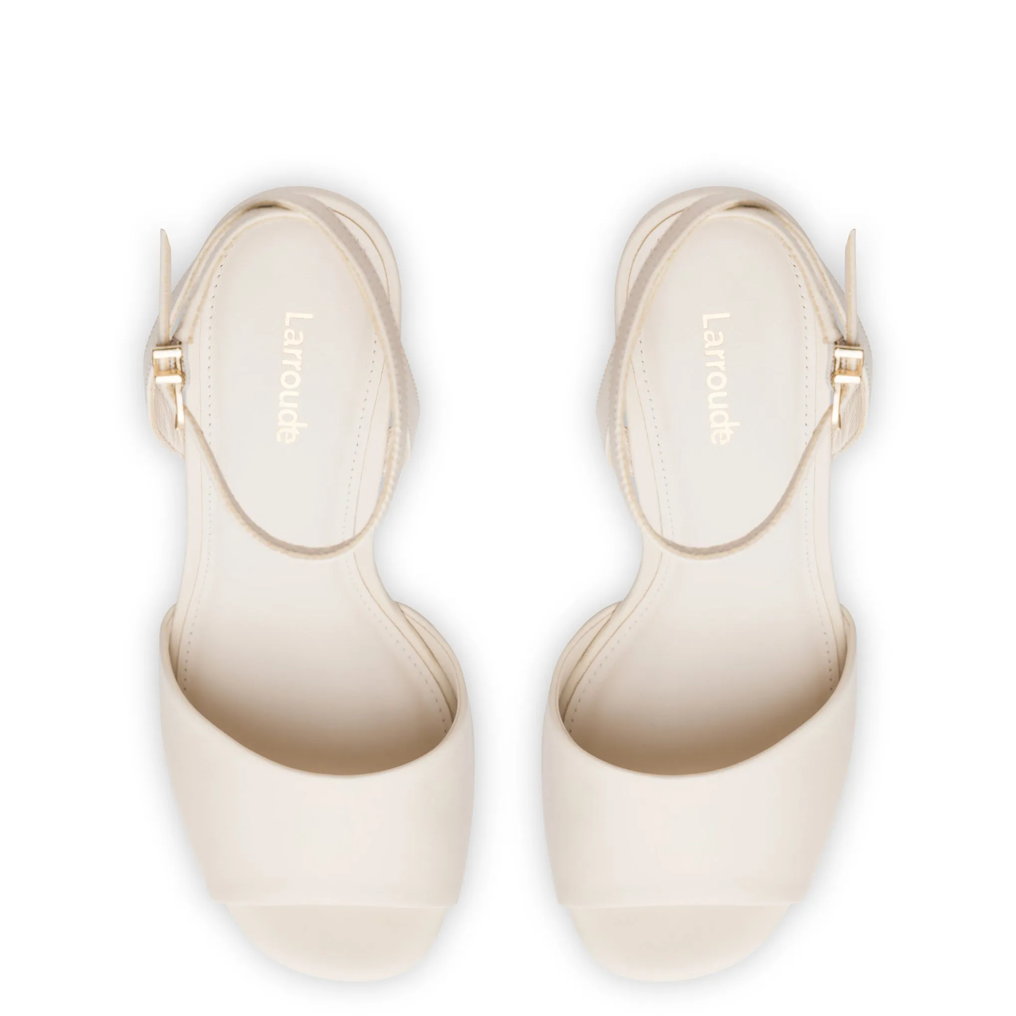 Yves Wedge In Ivory Leather